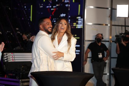 Vitaa et Slimane - Backstage NRJ Music Awards Paris Edition