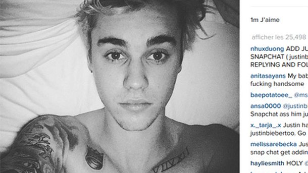Justin Bieber pose nu sur Instagram