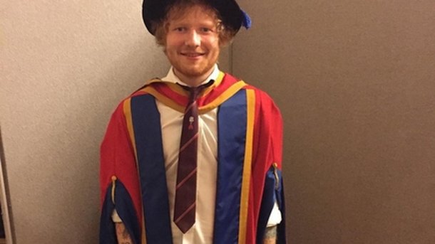 Ed Sheeran  : il devient docteur!