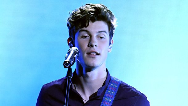 Shawn Mendes signe son troisième numéro 1 avec son album éponyme