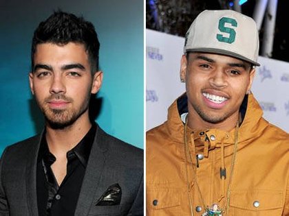 Joe Jonas et Chris Brown en duo !
