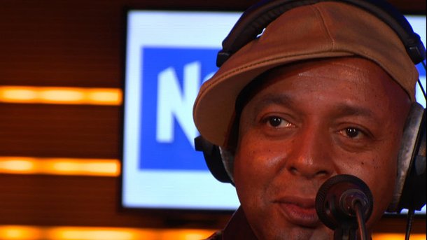 Leee John, du groupe Imagination, chante en Live sur Nostalgie