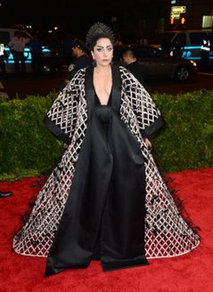 Lady Gaga - Met Gala 2015