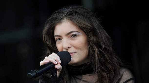 Lorde se défend après sa prestation controversée aux VMAs
