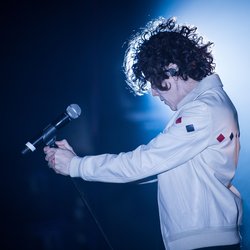 LP sur la scène du Concert privé Pop Love de Trélazé