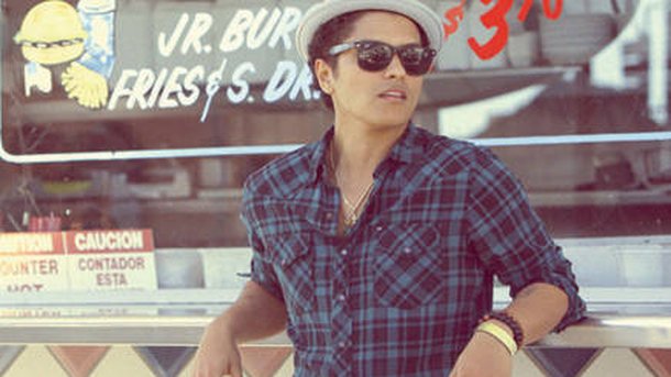 Bruno Mars, chanteur le plus téléchargé de 2011