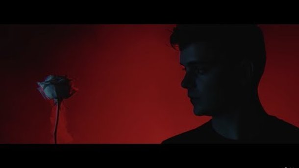Martin Garrix & David Guetta - So Far Away