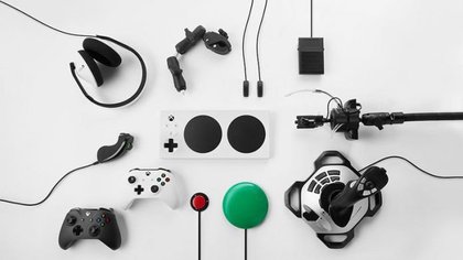 Le Xbox Adaptative Controller et ses accessoires qui rendent le jeu vidéo plus accessible sur Xbox One / PC