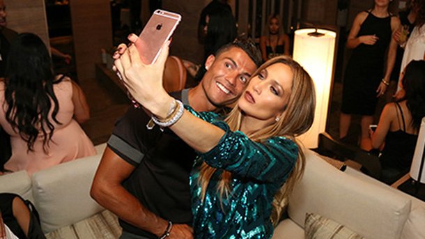 Jennifer Lopez offre Cristiano Ronaldo à sa cousine
