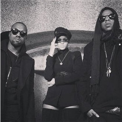 Rihanna: #throwbackriri she x the niggaz (Jay-Z & Kanye West)