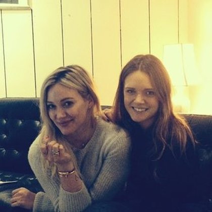 Got to hang with this talented beauty today @HilaryDuff ❄️