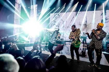 Bruno Mars - Cérémonie NRJ Music Awards 2016