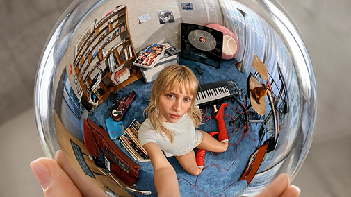 Angèle dévoile "Une seule vie", son tout nouveau single