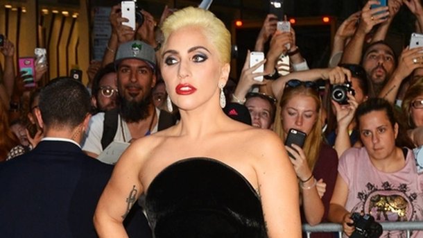 Lady Gaga soigne toujours sa dépression!