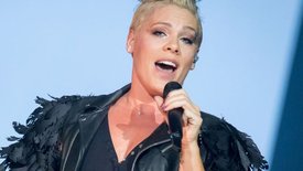 "Stupid Girls" de Pink : retour sur un tube à succès !