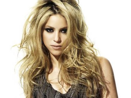 Shakira élue personnalité latino de l'année 2011