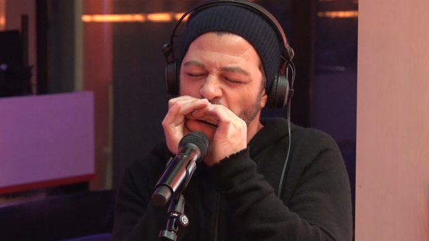Christophe Maé interprète «Casting» en live sur Chérie FM