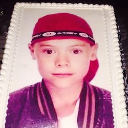 le-gateau-d-anniversaire-d-harry-styles