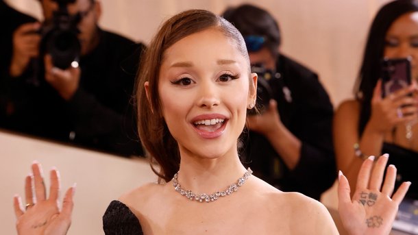 Ariana Grande de retour avec l'envoûtant "Hate That I Made You Love Me"