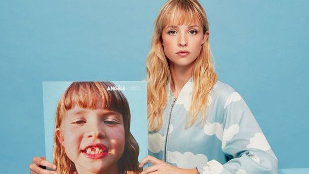 Angèle : son album «Brol» est disque d’or en Belgique