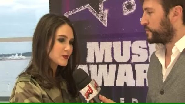 Joyce Jonathan chante "Ca ira" en mandarin !