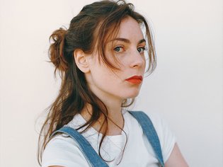 Adé