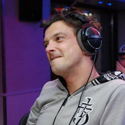 Mardi 16 avril avec Kev Adams et PEF