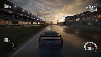 Cette course sur Forza Motorsport 7 était vraiment ravissante sur Xbox One X : véhicules et décors très détaillés, effets d'ombres et lumière sublimés par le HDR et fluidité parfaite à 60 FPS en 4K.