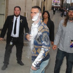 Adam Levine @ Jimmy Kimmel Live