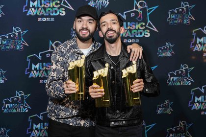 Bigflo & Oli - Photocall des NRJ Music Awards 2022