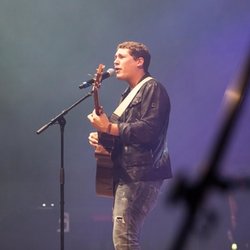 NRJ Music Tour de Lyon: Cris Cab