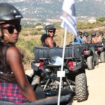 Rihanna en Corse !
