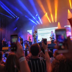 Dua Lipa - NRJ In The Park Trélazé 2018