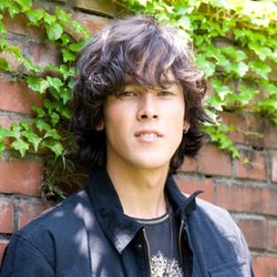 Justin Nozuka 1