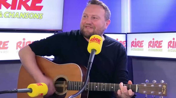 La chanson d’Oldelaf : La QUEUQUEUE