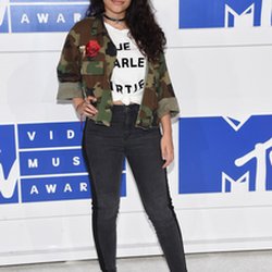 Alessa Cara aux VMAs 2016