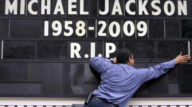 Hommage à Michael Jackson : une cérémonie pleine d'émotions