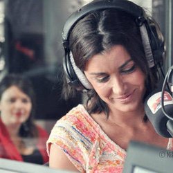 Jenifer chez Manu dans le 6/9 sur NRJ