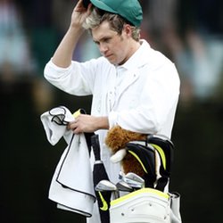 Niall Horan sur un parcours de golf