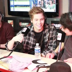 Mercredi 2 Avril avec 5SOS