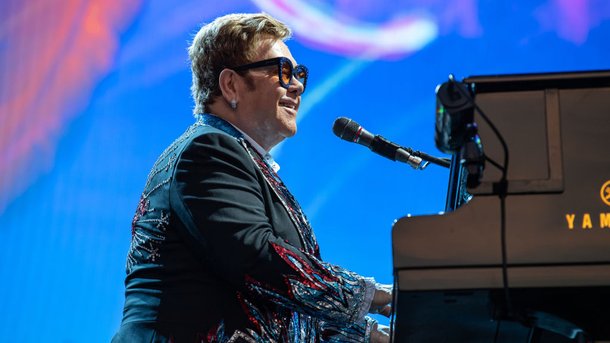 France Gall, Michel Berger, George Michael, Tina Turner… : Les plus belles amitiés d'Elton John
