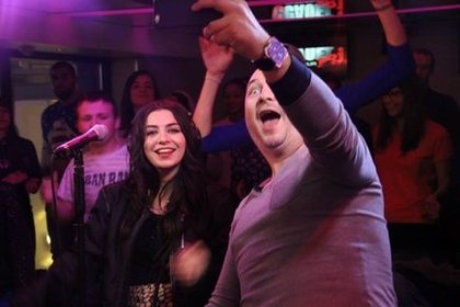 Mercredi 3 Décembre avec Charli XCX