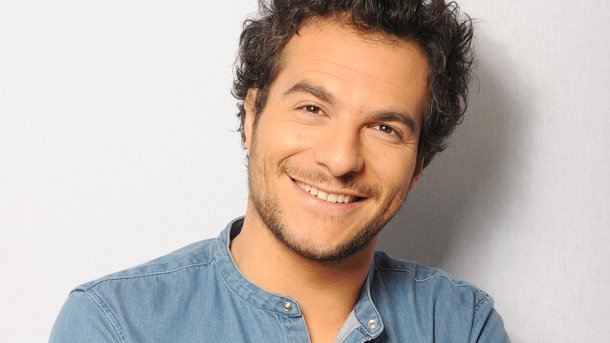 Amir présente «Sors de ma tête», nouvel extrait d’ «Addictions»