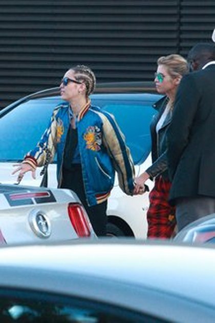 Miley Cyrus et Stella Maxwell