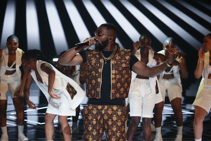 Tayc - Cérémonie des NRJ Music Awards Paris Edition