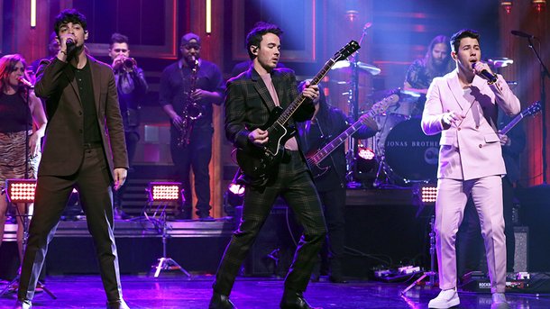 Les Jonas Brothers en concert avec NRJ!