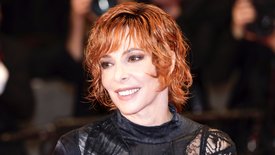 Mylène Farmer dévoile le clip de "C'est à qui le tour" signé Julia Ducournau