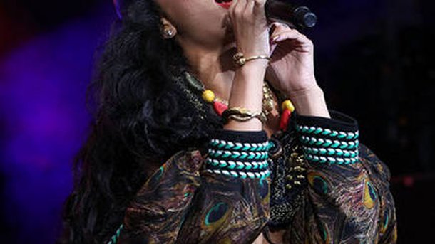 Rihanna parle de son duo avec Chris Brown