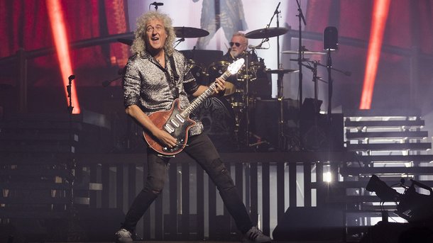 Queen célèbre "Bohemian Rhapsody" avec une version orchestrale monumentale