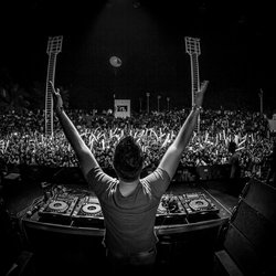 Sander Van Doorn